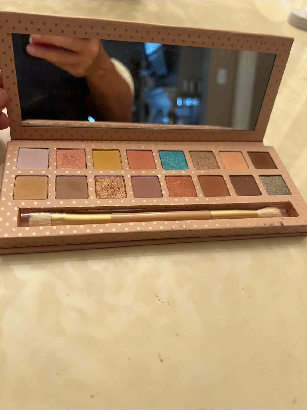 Take Me On Vacation Eyeshadow Palette - Rose Gold